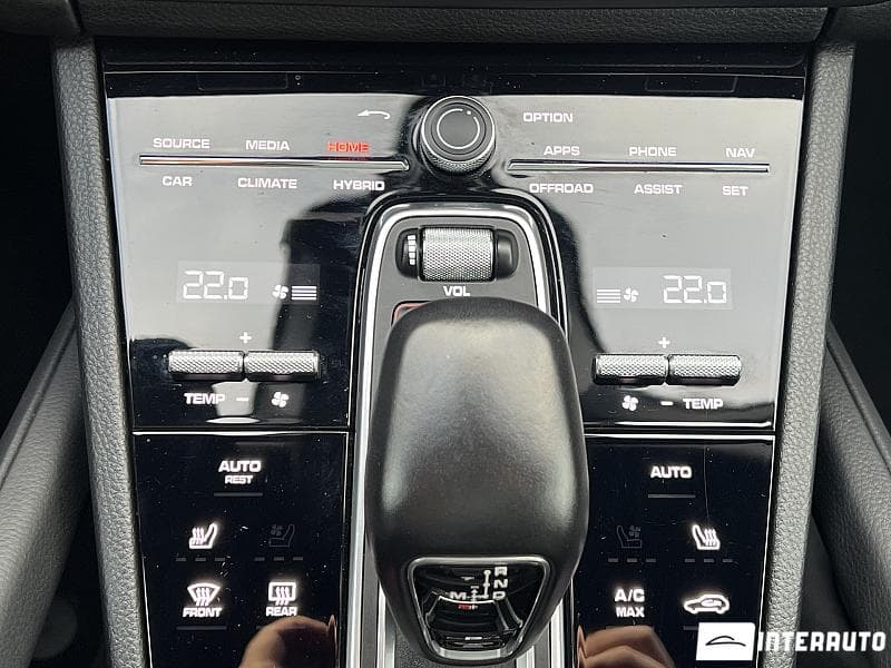 2021 Porsche Cayenne E-Hybrid Coupe — Miniatură 12