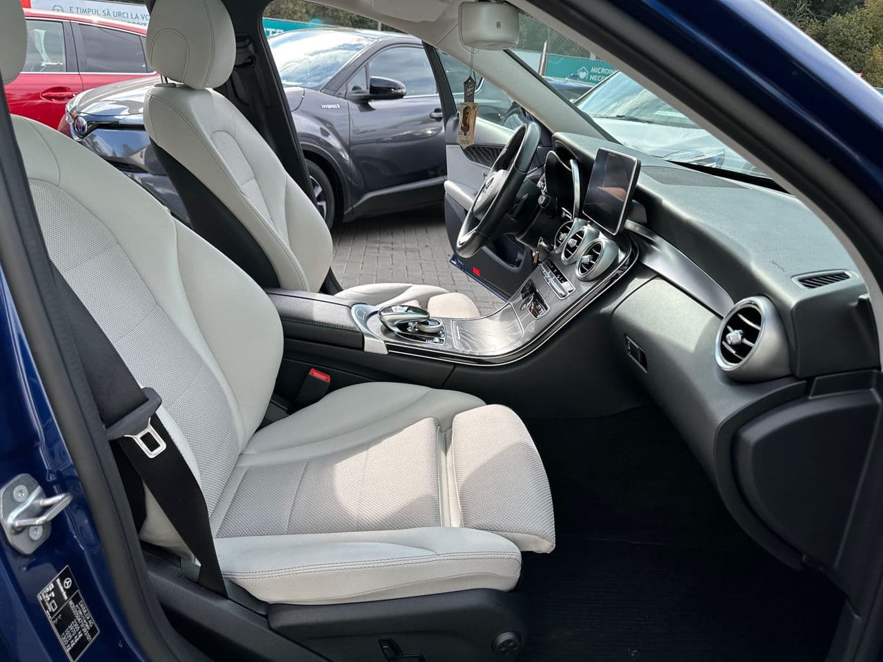 2016 Mercedes C 350e — Miniatură 14