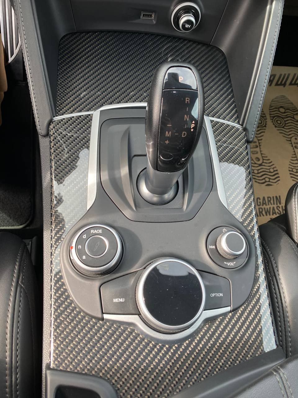 2018 Alfa Romeo Stelvio Quadrifoglio — Miniatură 14