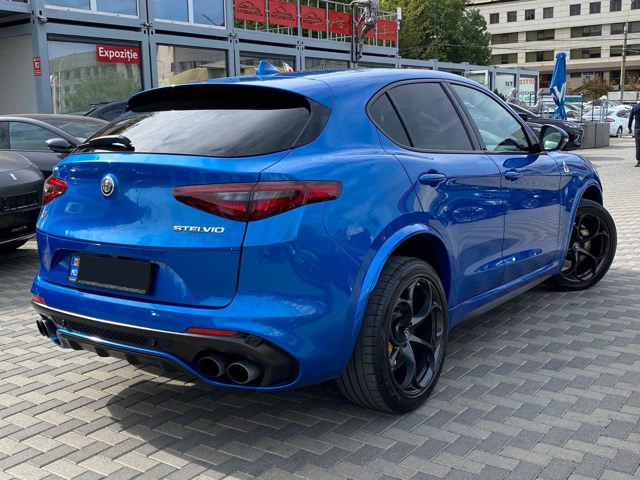 2018 Alfa Romeo Stelvio Quadrifoglio — Miniatură 2