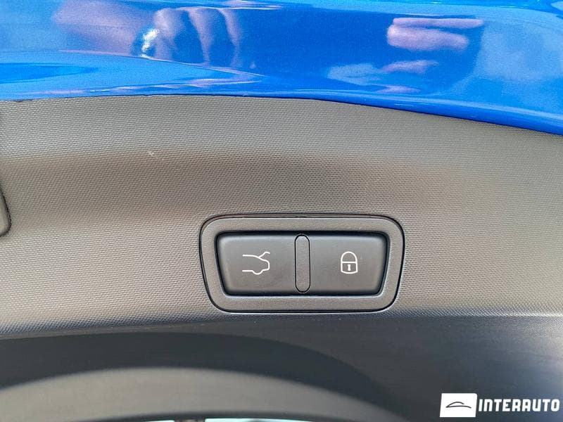 2018 Alfa Romeo Stelvio Quadrifoglio — Miniatură 21