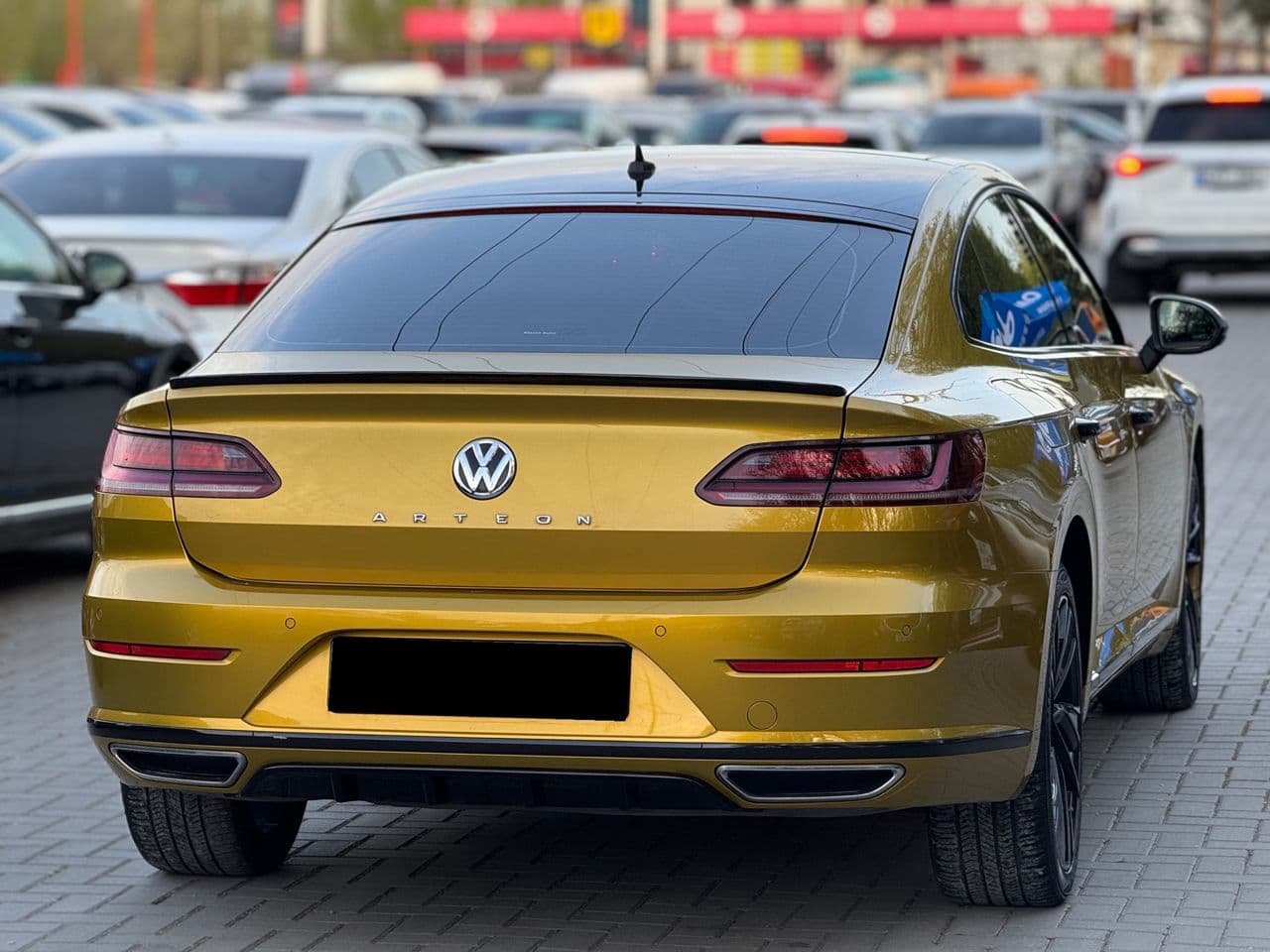 2018 Volkswagen Arteon — Miniatură 2