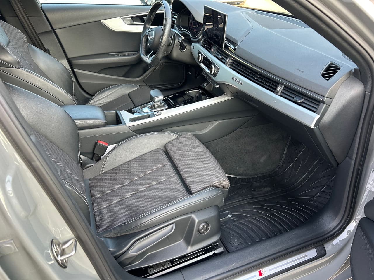 2020 Audi A4 — Miniatură 16