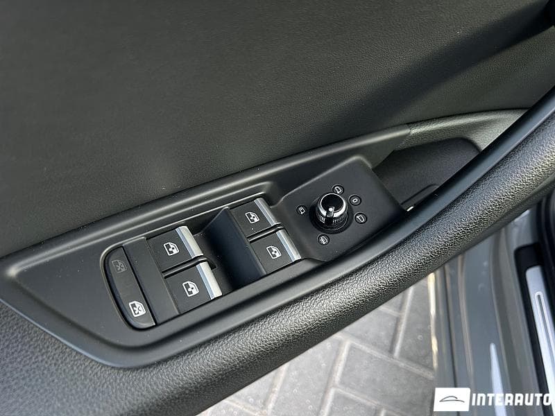 2020 Audi A4 — Miniatură 7