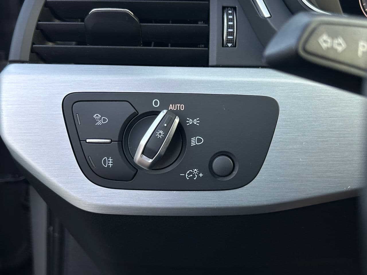 2020 Audi A4 — Miniatură 9