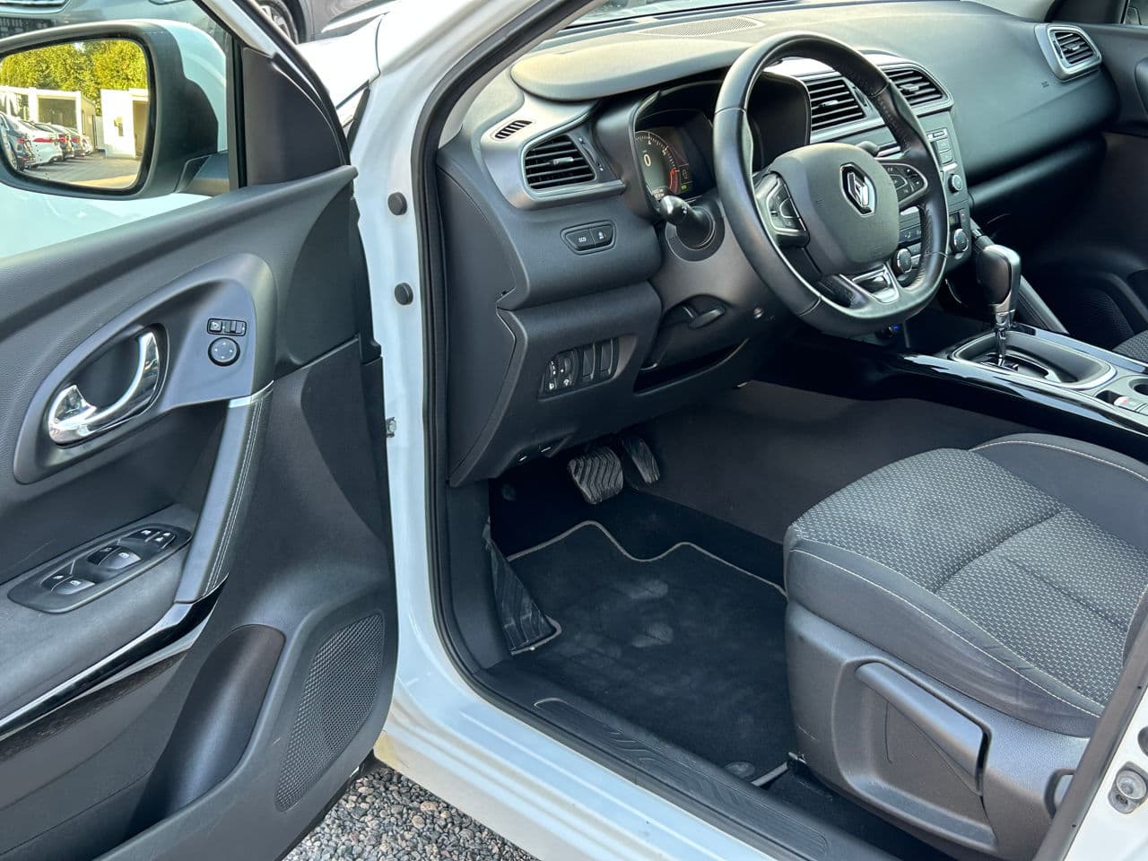 2017 Renault Kadjar — Miniatură 6