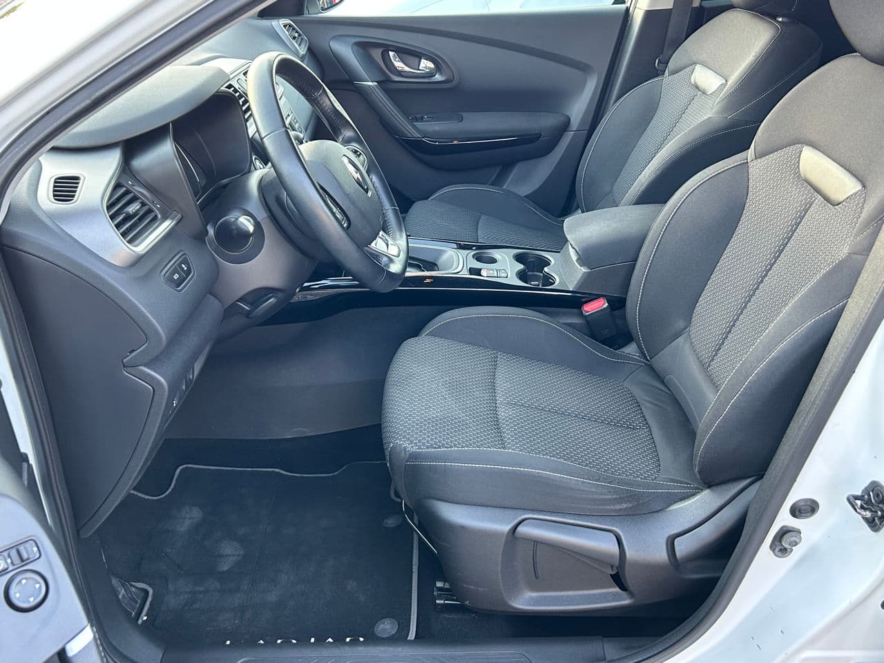 2017 Renault Kadjar — Miniatură 8