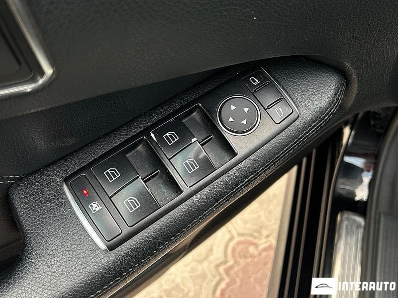 2014 Mercedes E 200 — Miniatură 6