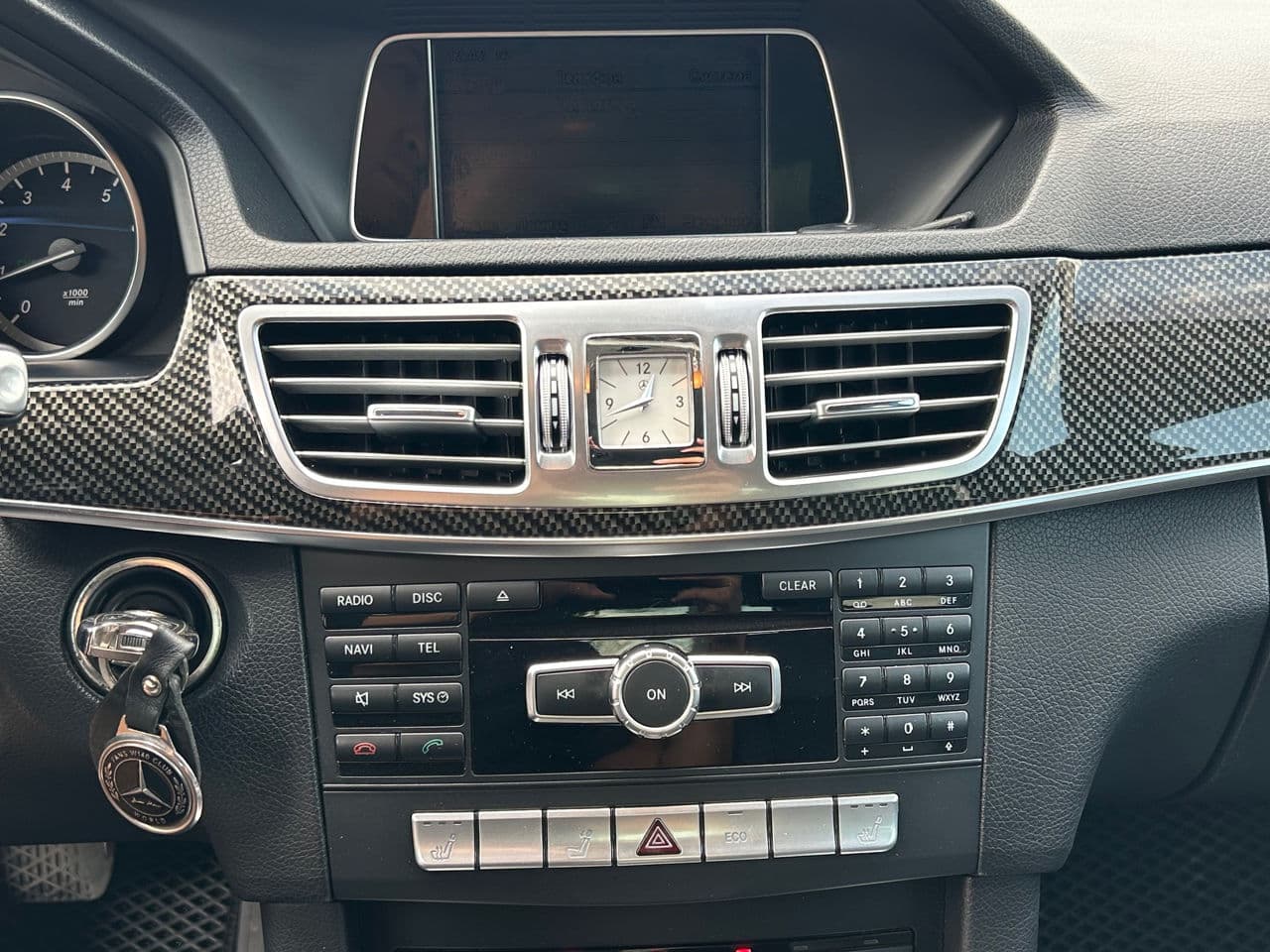 2014 Mercedes E 200 — Miniatură 12