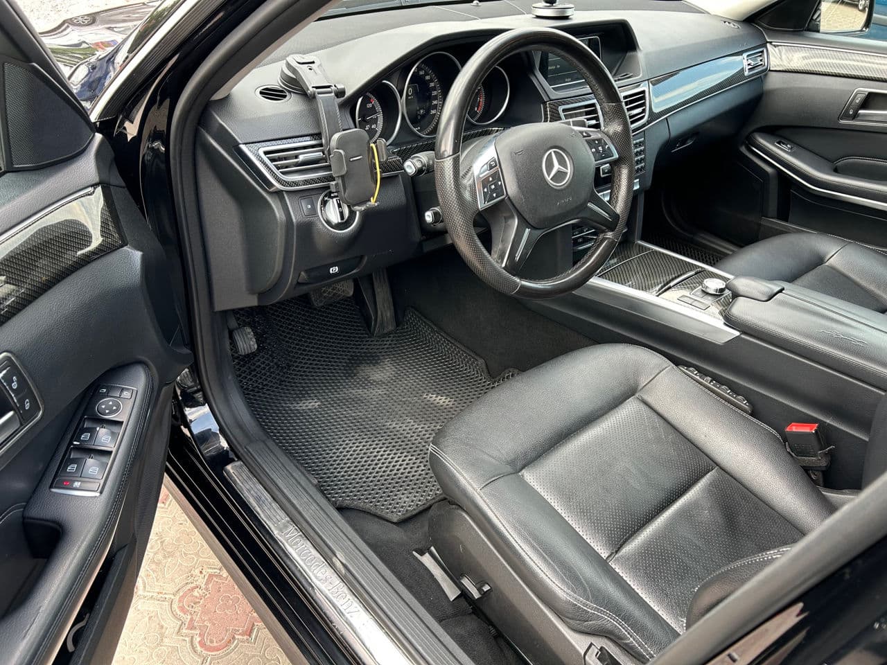 2014 Mercedes E 200 — Miniatură 5