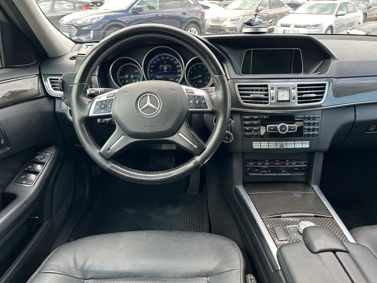 2014 Mercedes E 200 — Miniatură 7