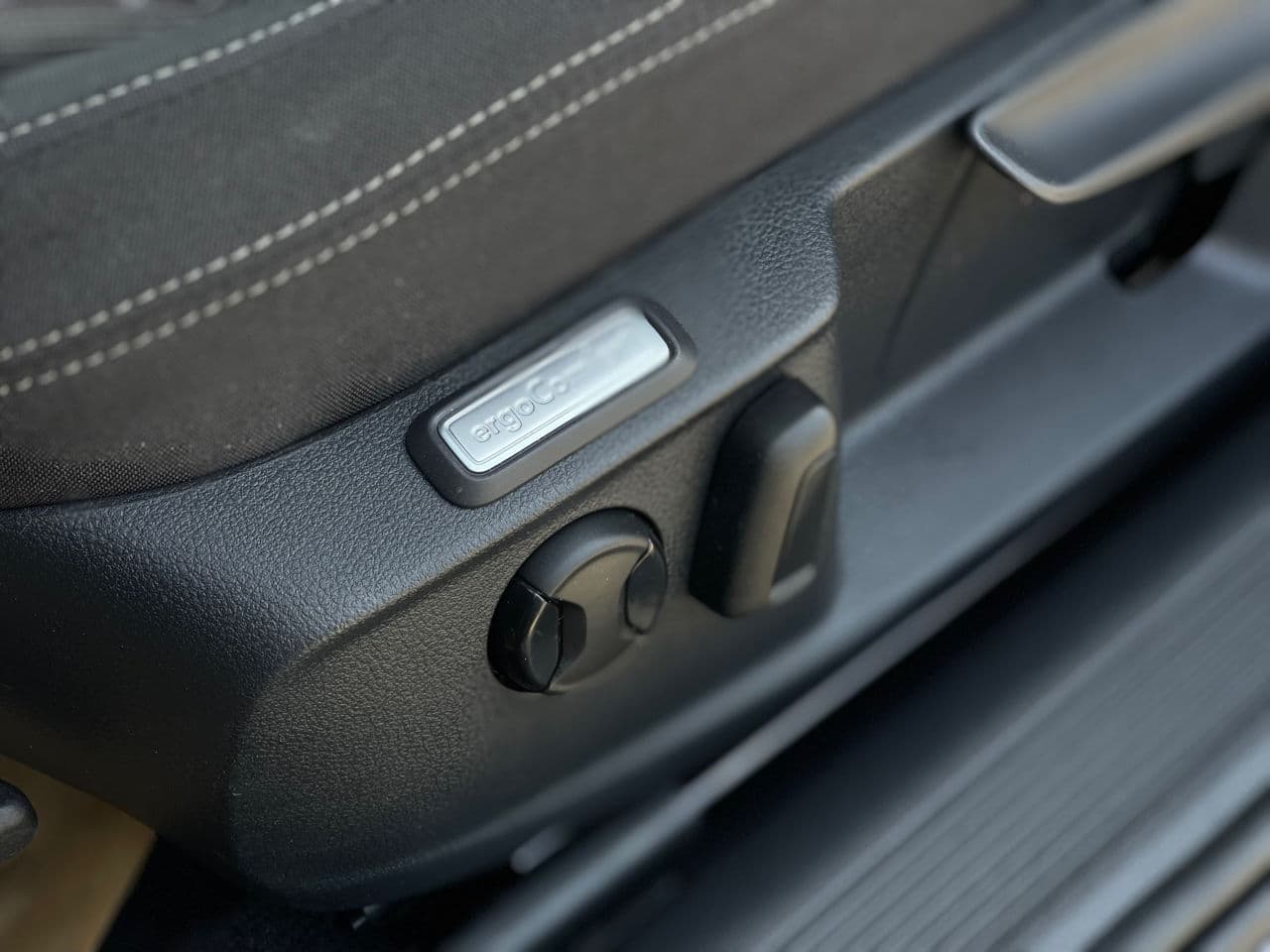 2015 Volkswagen Passat — Miniatură 6