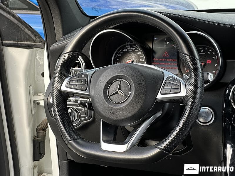 2016 Mercedes GLC 350e — Miniatură 21