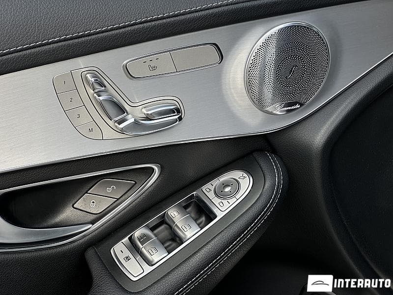 2016 Mercedes GLC 350e — Miniatură 18