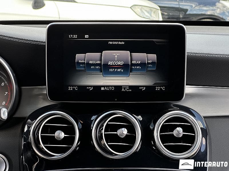 2016 Mercedes GLC 350e — Miniatură 9