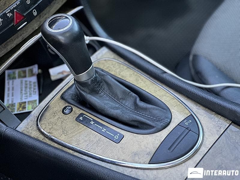 Mercedes E 200 2007 — Миниатюра 14