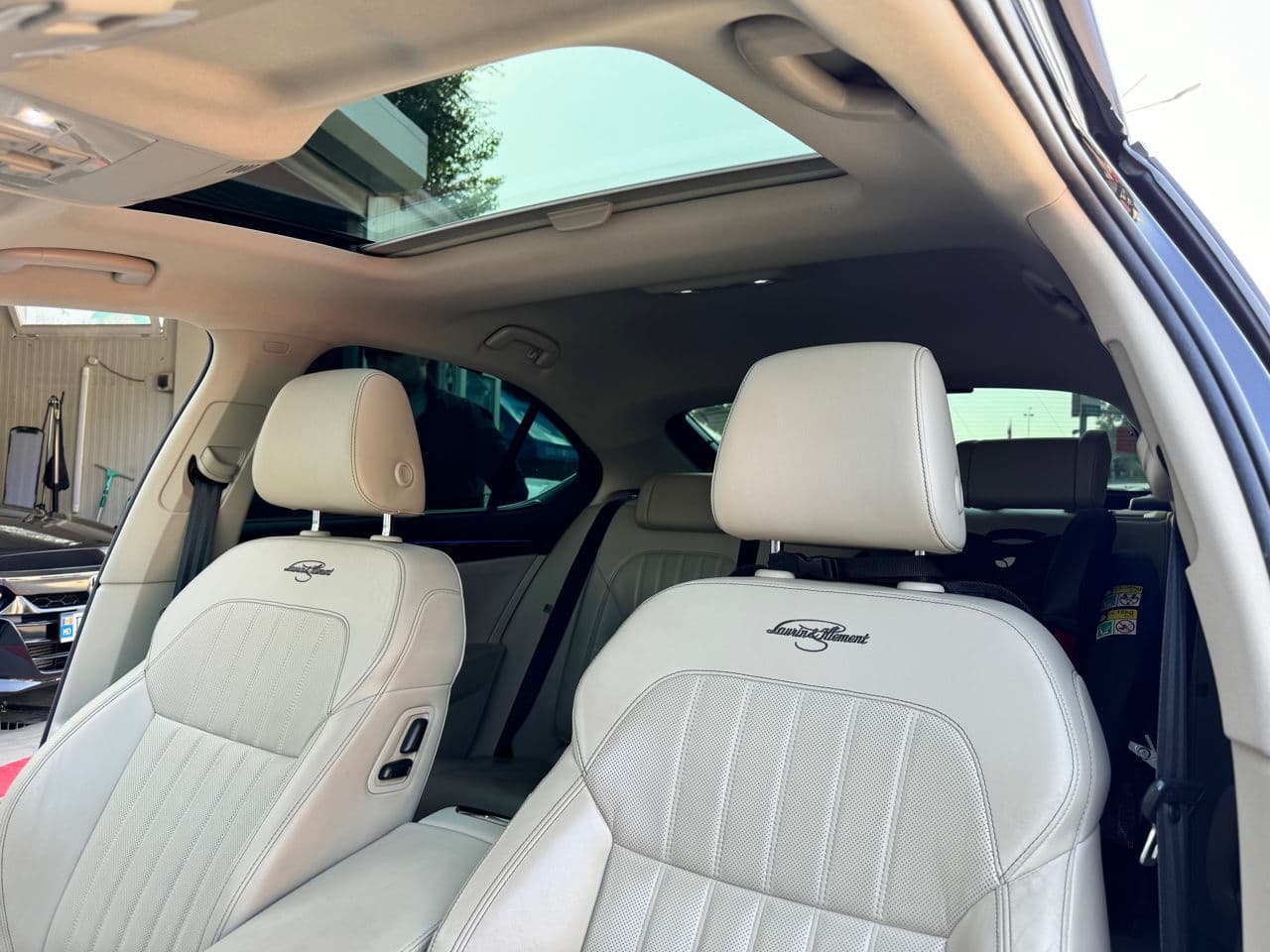 Skoda Superb 2019 — Миниатюра 19