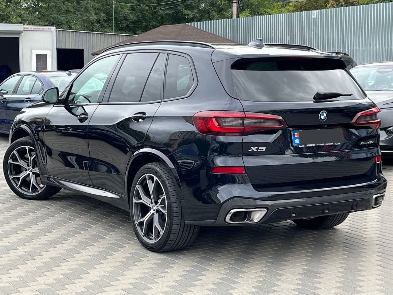 2020 BMW X5 4.5e — Miniatură 4
