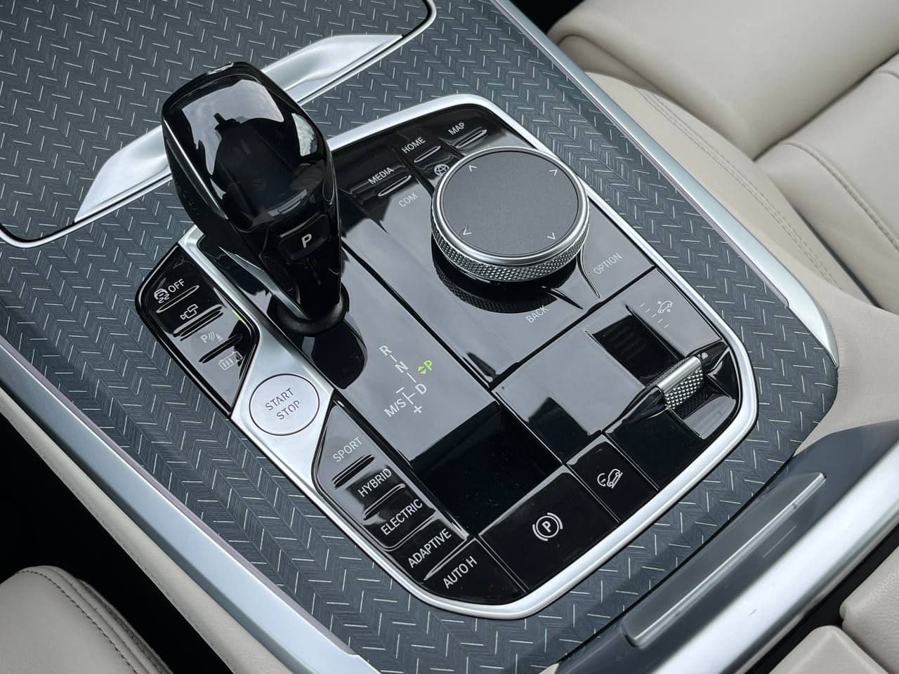 2020 BMW X5 4.5e — Miniatură 15