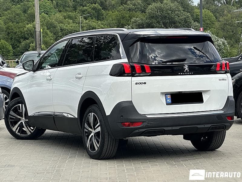 2020 Peugeot 5008 — Miniatură 4