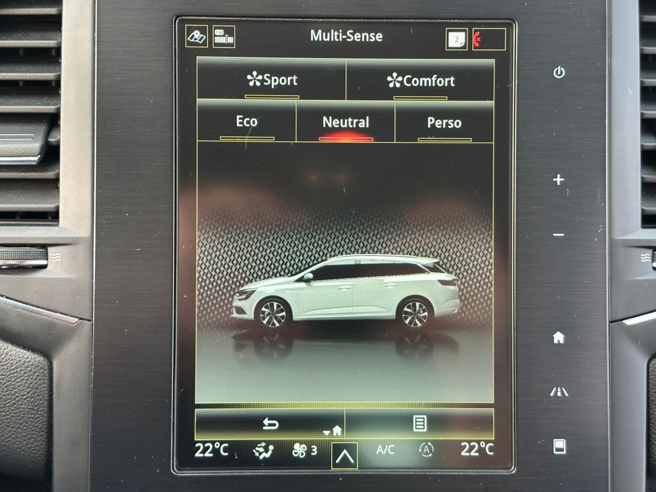 Renault Megane 2019 — Миниатюра 10