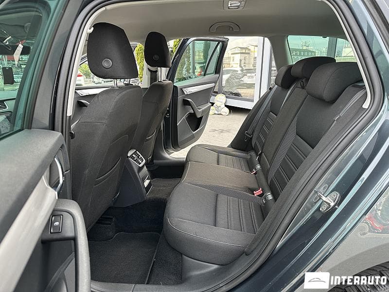 2019 Skoda Octavia — Miniatură 12