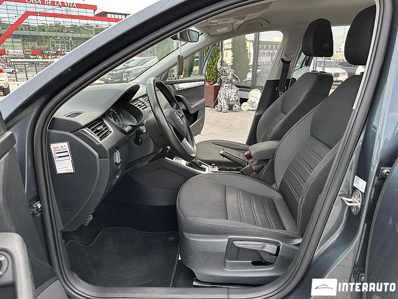 2019 Skoda Octavia — Miniatură 5