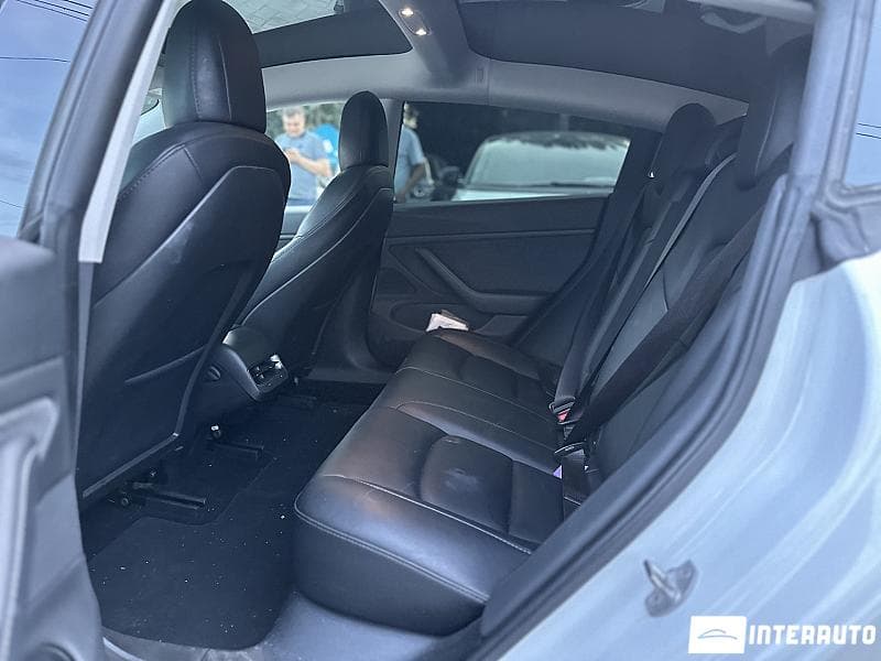 2020 Tesla Model 3 — Miniatură 12