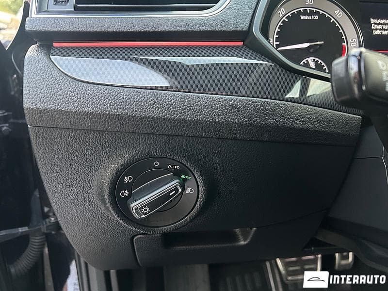 2018 Skoda Superb — Miniatură 9