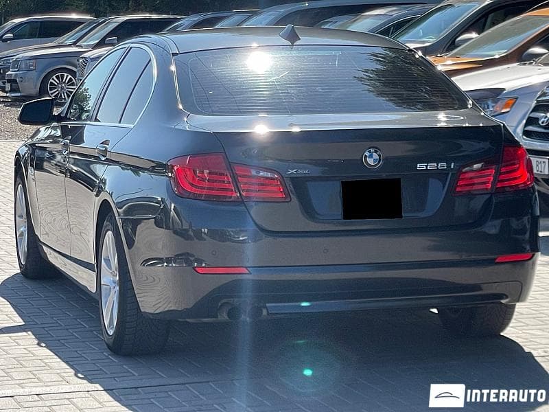 2011 BMW 528 — Miniatură 4