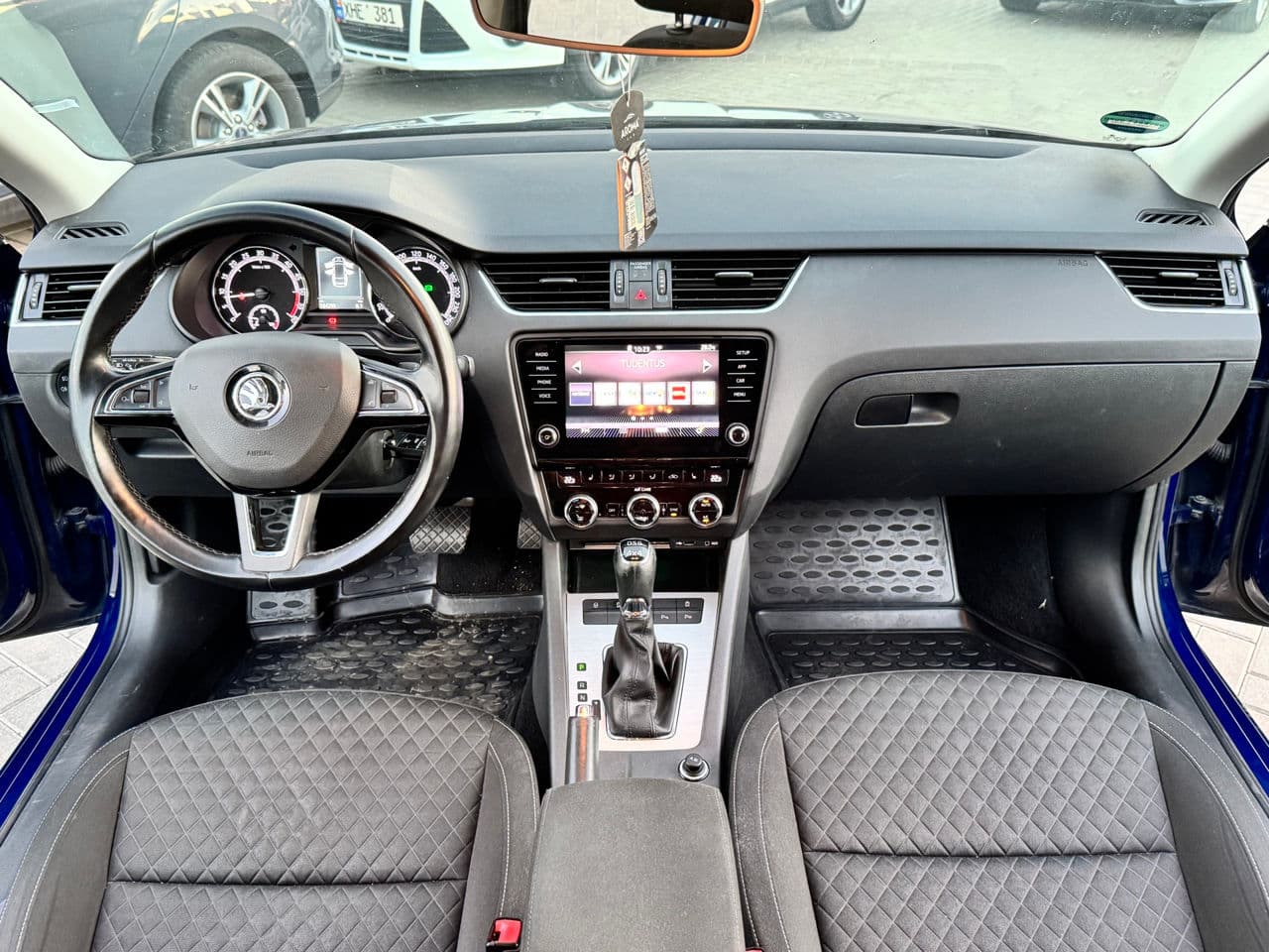 2017 Skoda Octavia — Miniatură 6