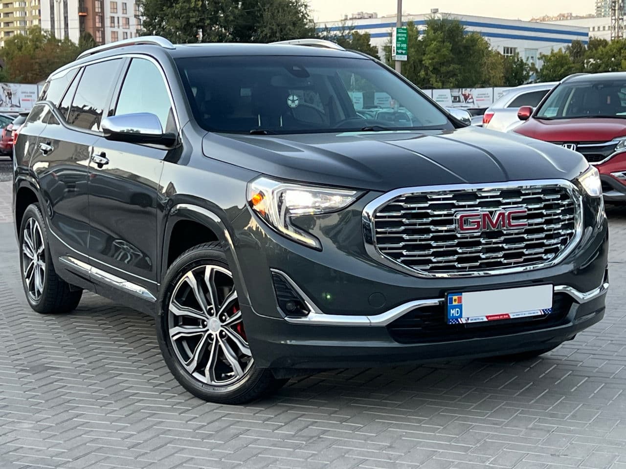 2017 GMC Terrain — Miniatură 4