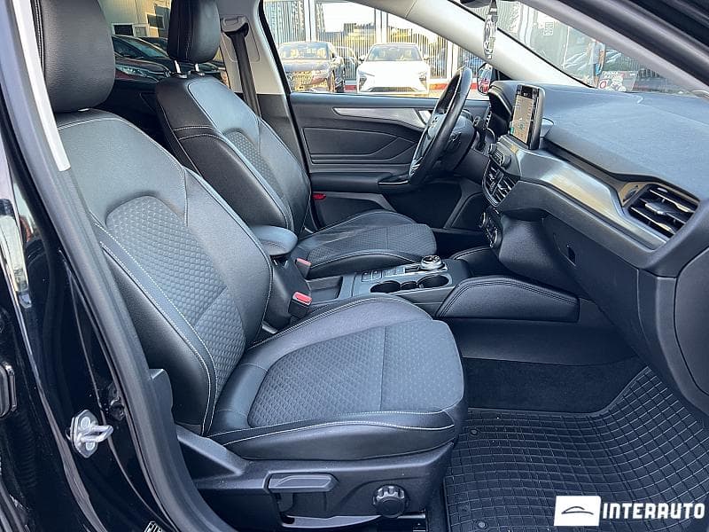 2018 Ford Focus — Miniatură 20