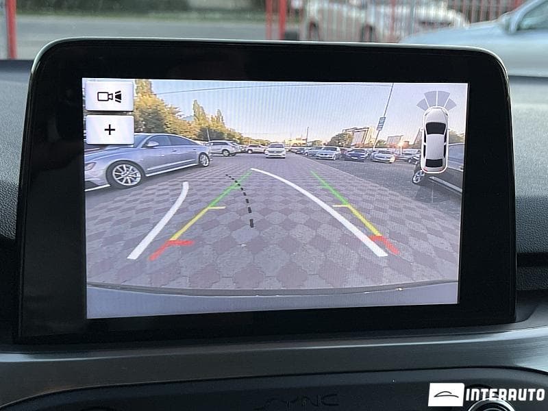 2018 Ford Focus — Miniatură 11