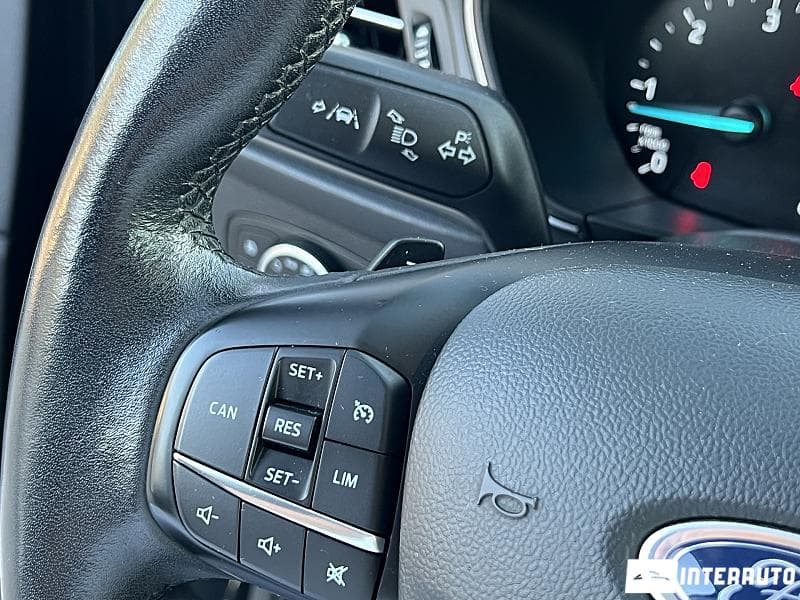 2018 Ford Focus — Miniatură 5