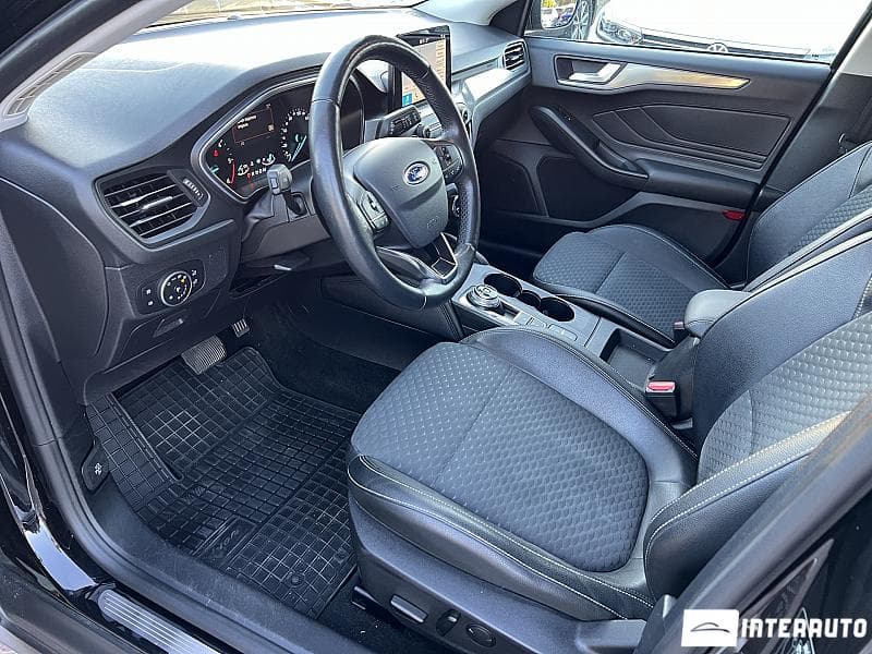 2018 Ford Focus — Miniatură 16