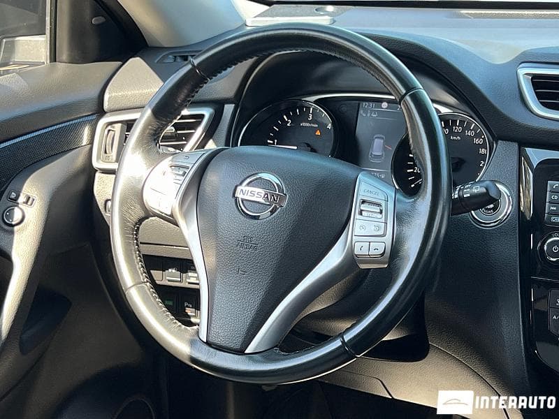 2015 Nissan X-Trail — Miniatură 8