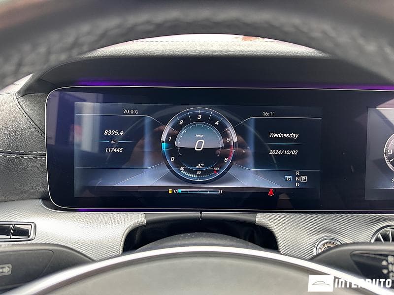2017 Mercedes E 220 — Miniatură 9