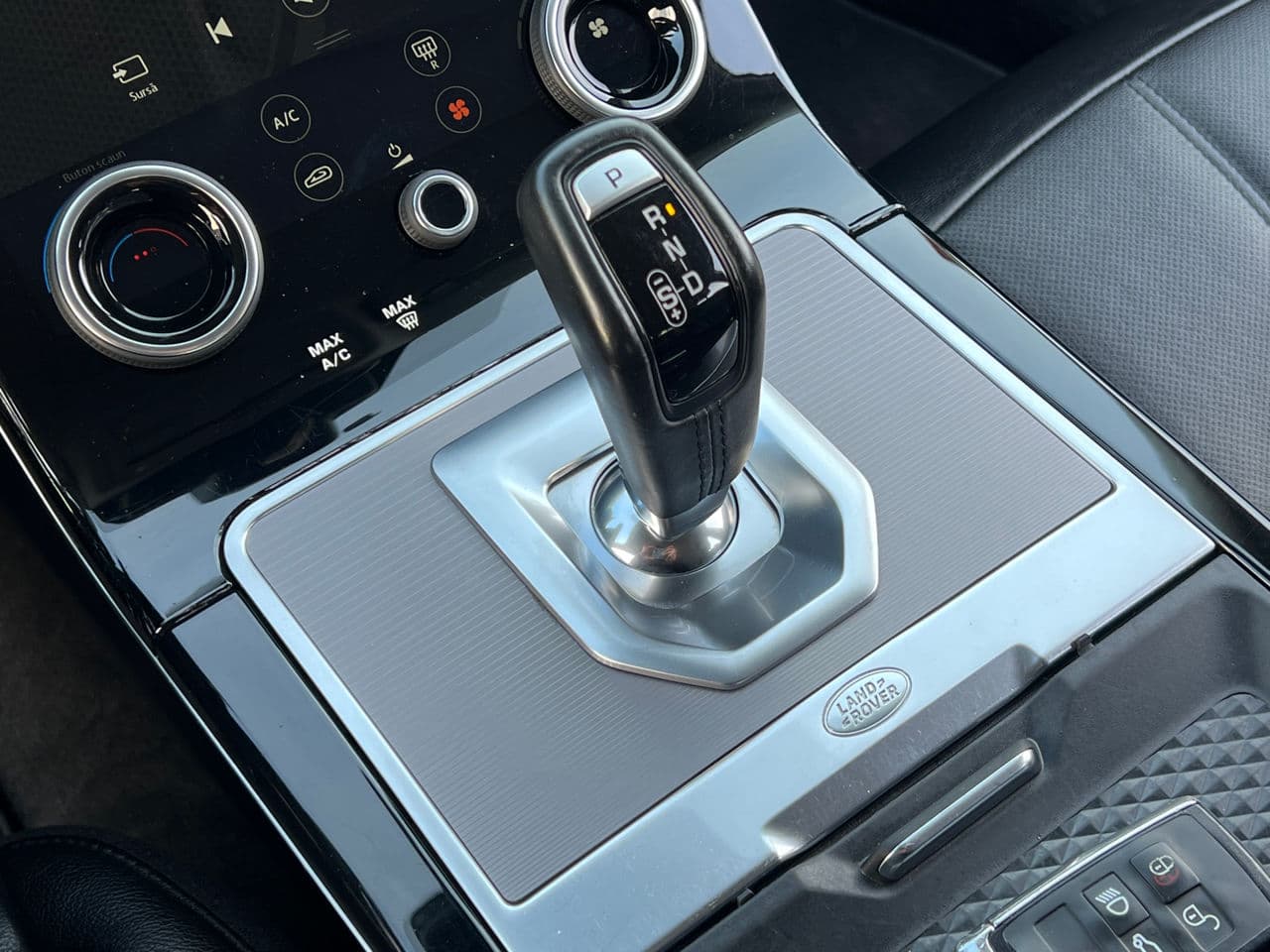 2019 Land Rover Range Rover Evoque — Miniatură 11