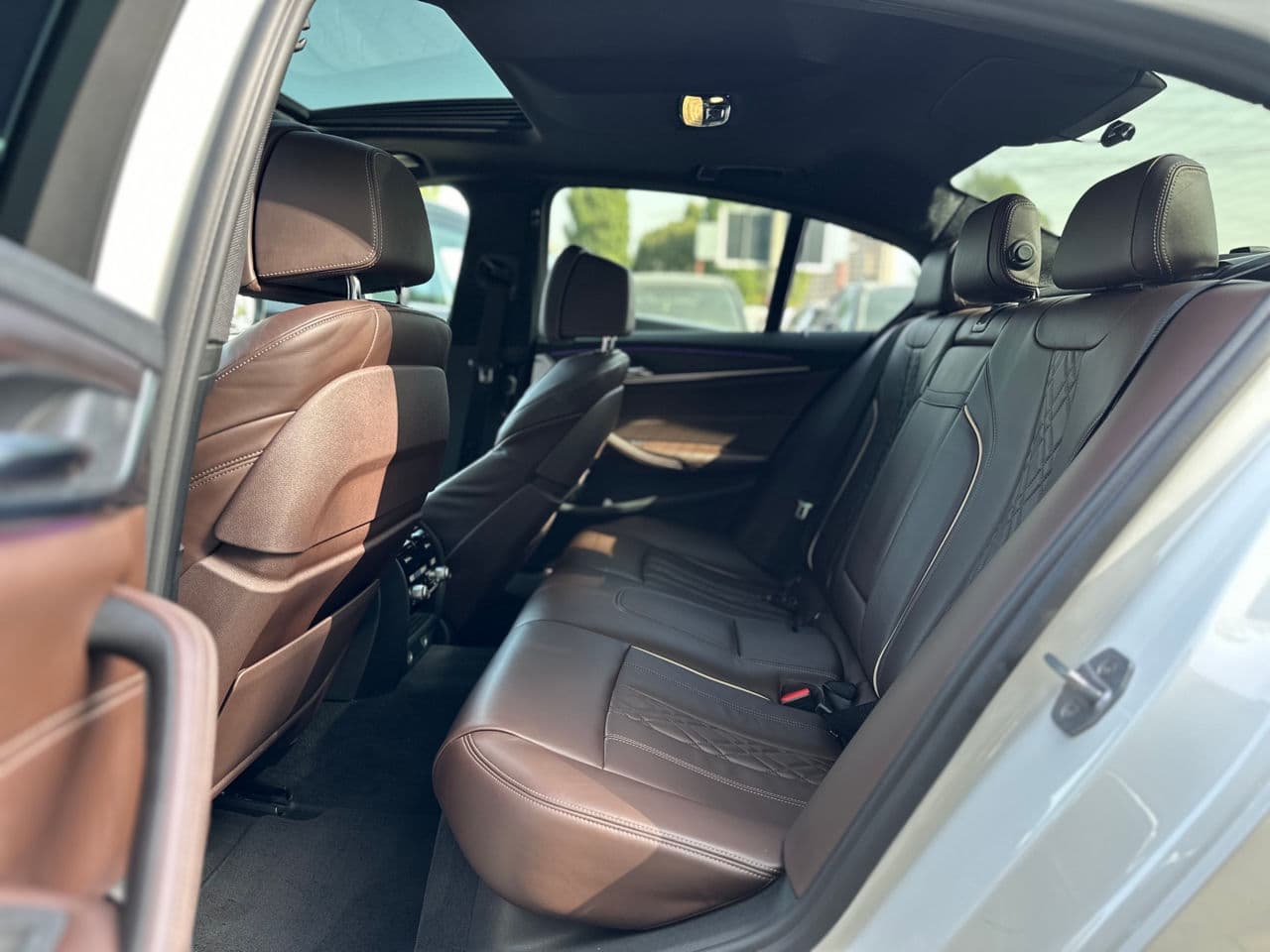 2017 BMW 520 — Miniatură 17