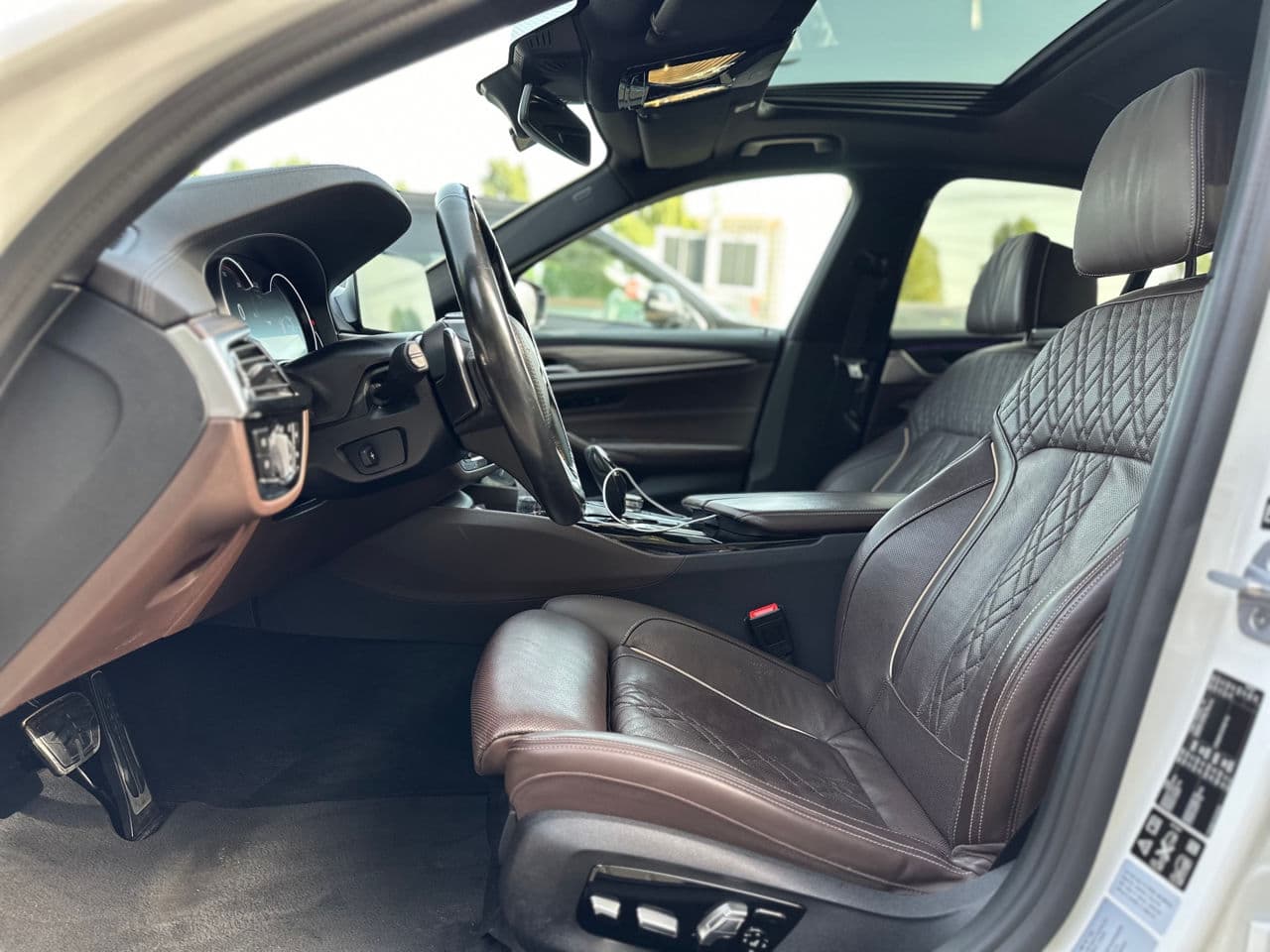 2017 BMW 520 — Miniatură 7