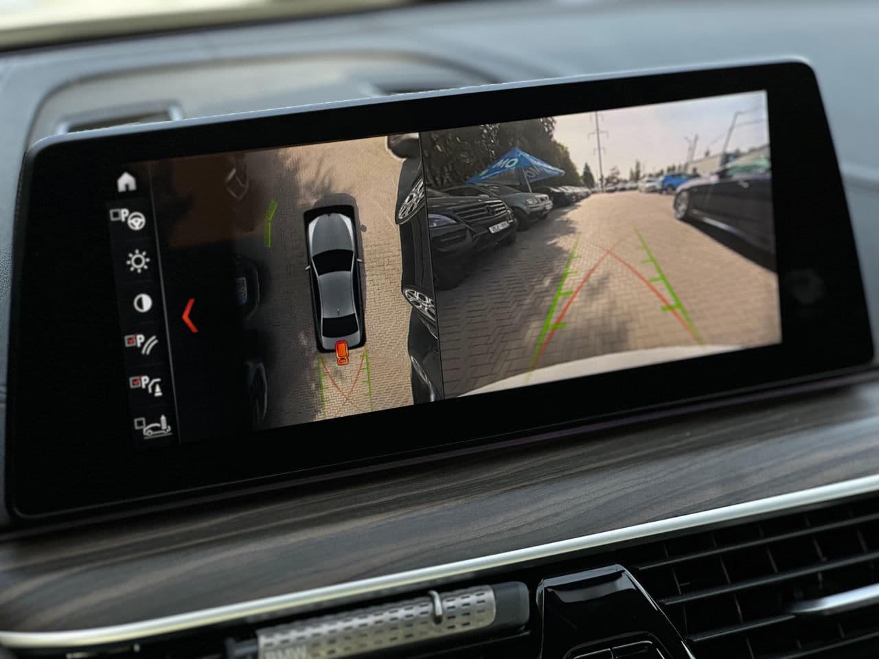 2017 BMW 520 — Miniatură 13