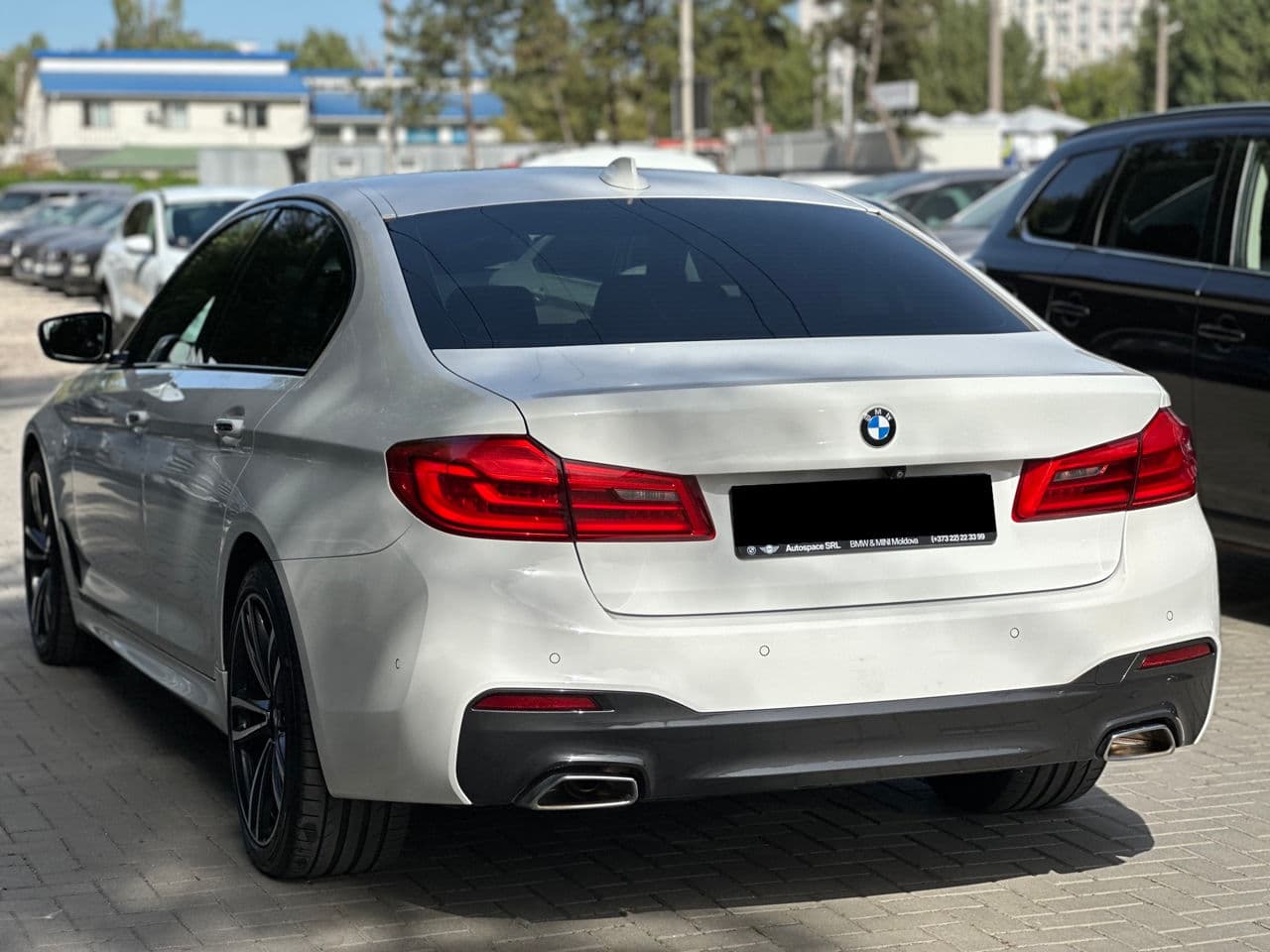 2017 BMW 520 — Miniatură 4