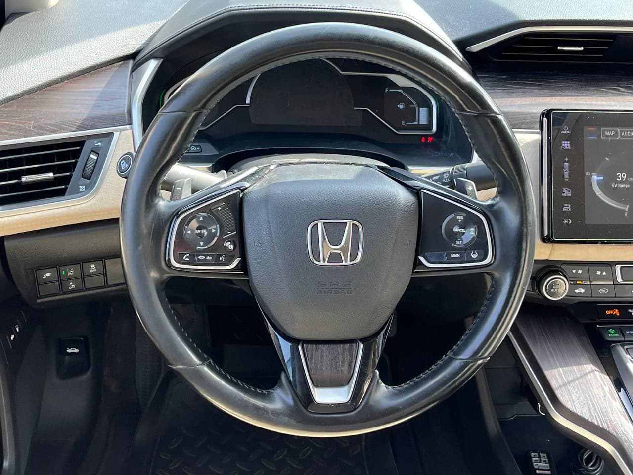 Honda Clarity 2017 — Миниатюра 10
