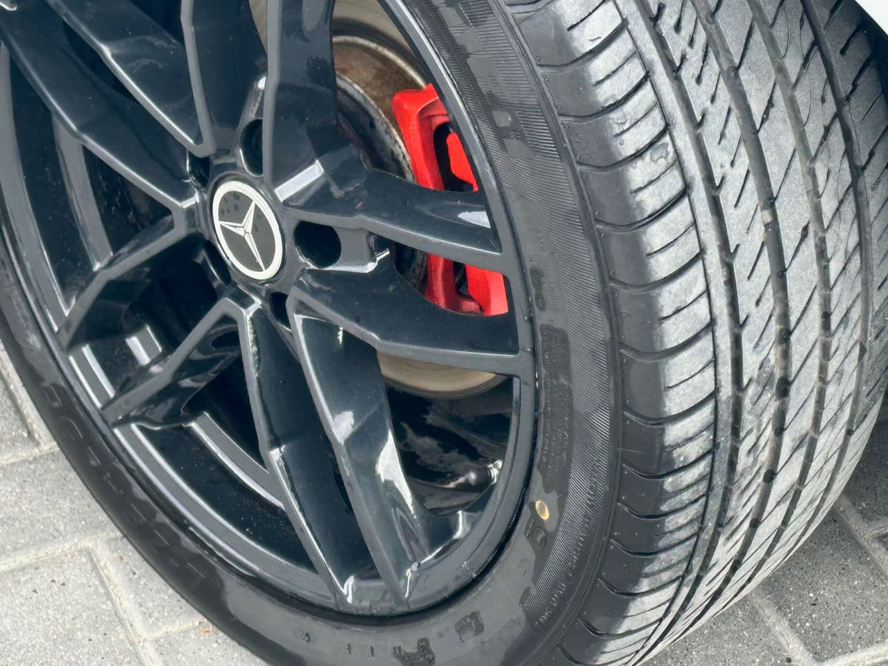 2016 Mercedes E 220 — Miniatură 16