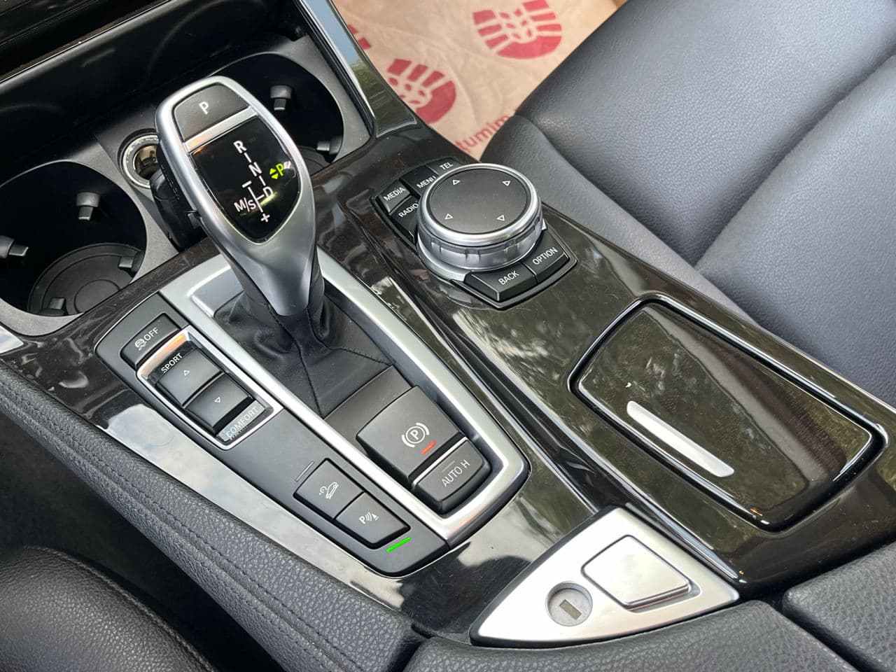 BMW 528 2016 — Миниатюра 17