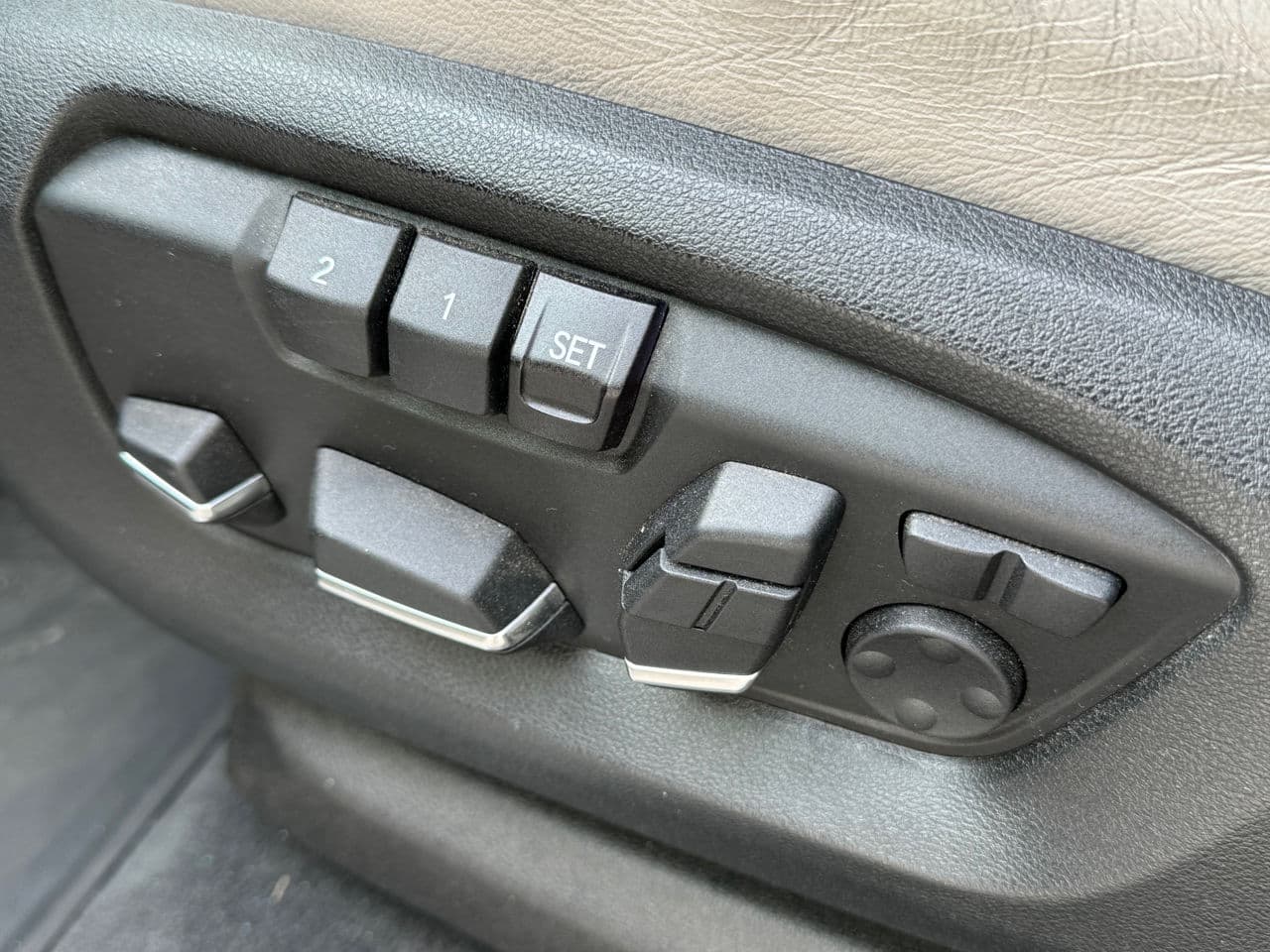 2018 BMW X5 4.0e — Miniatură 16