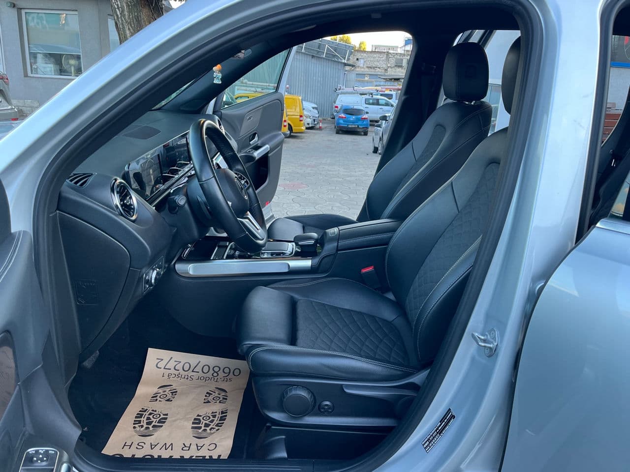 Mercedes GLB 200d 2020 — Миниатюра 7