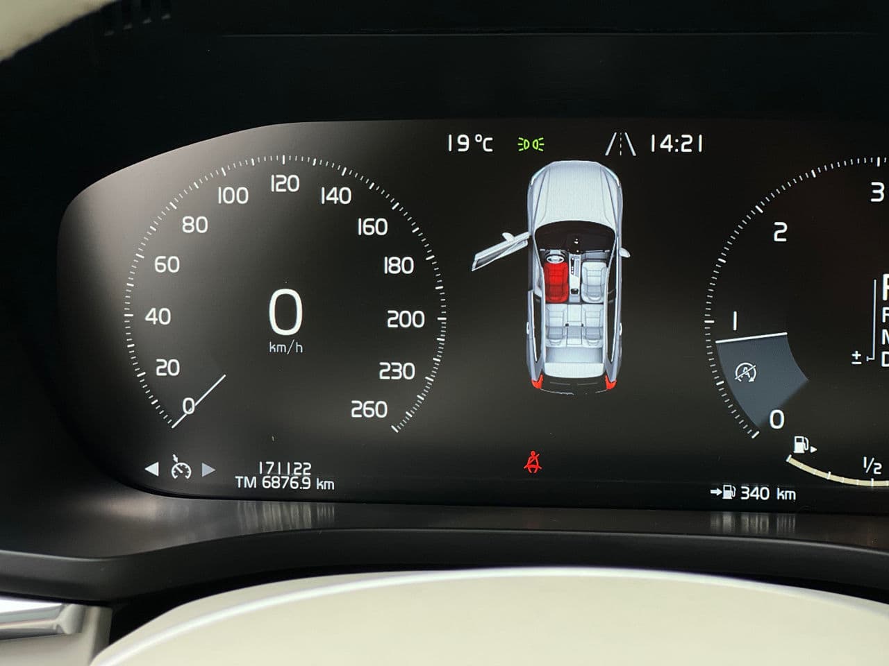 2018 Volvo XC 60 — Miniatură 8
