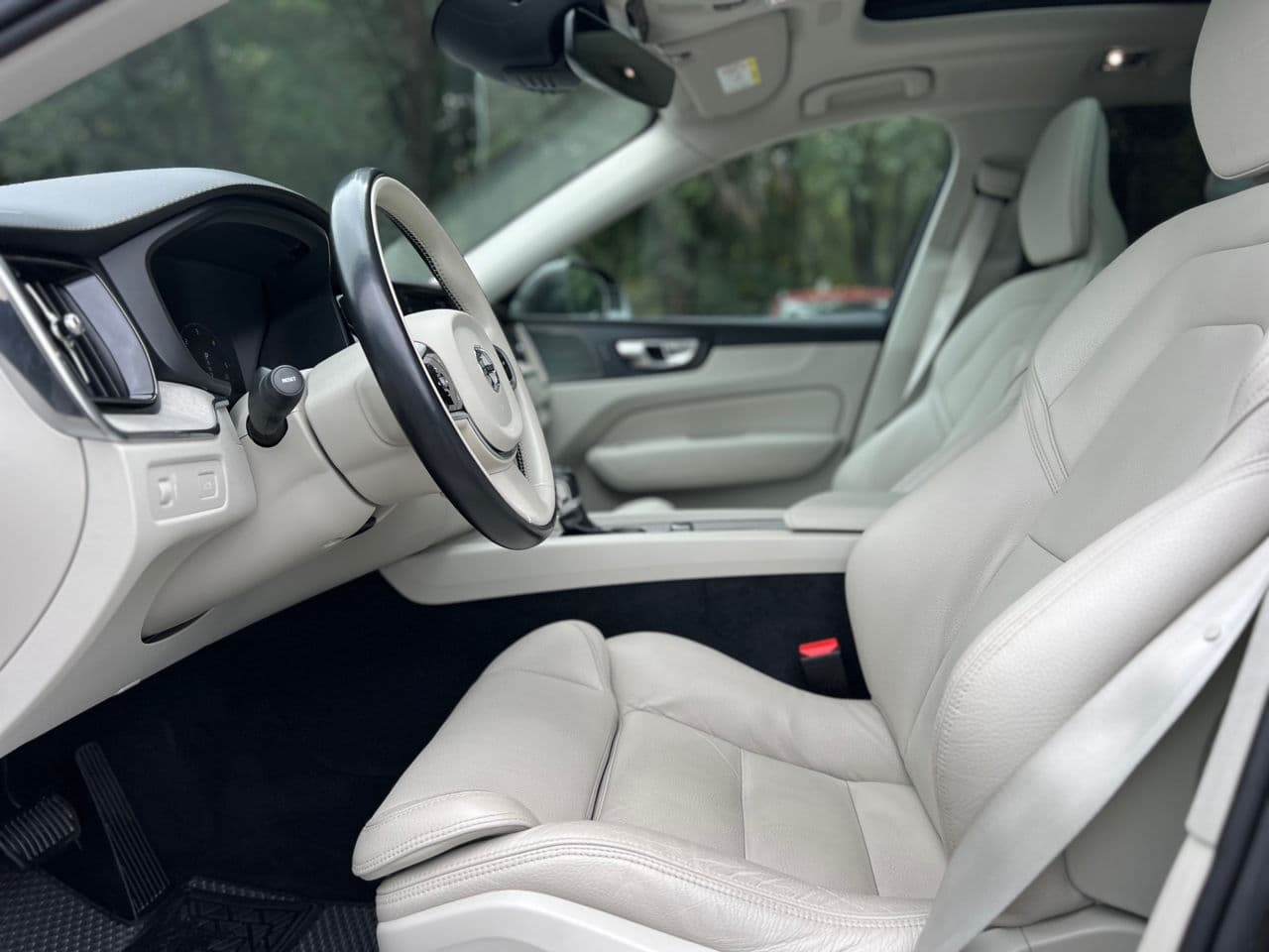 2018 Volvo XC 60 — Miniatură 6